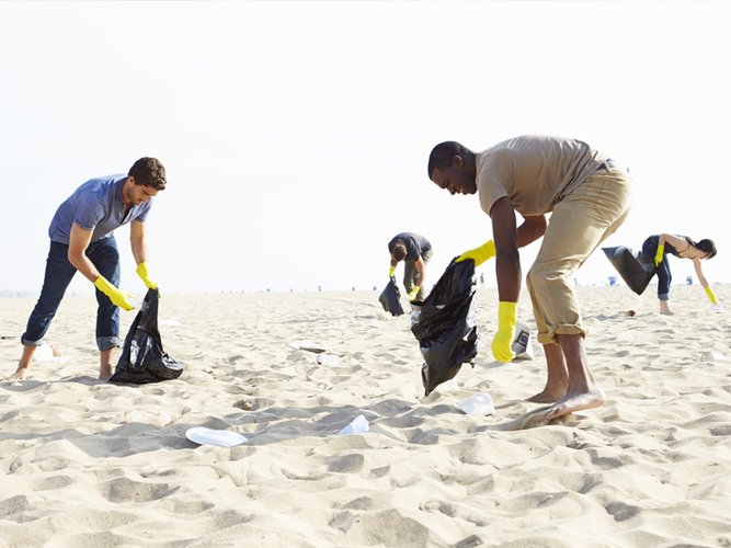 Limpieza anual de playas en la bahía de Galveston, Texas